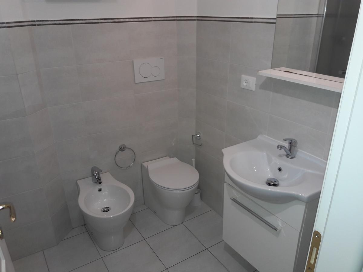 Centro Di Bologna Casa Vacanze Luaran gambar
